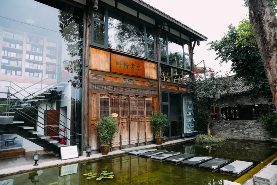 周末去哪里玩成都室内,周末去哪儿玩儿成都周围