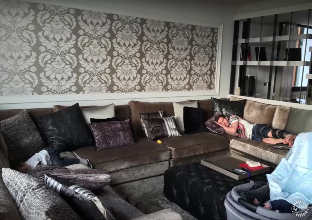 梅西和c罗谁豪宅最好,c罗梅西内马尔家庭氛围区别