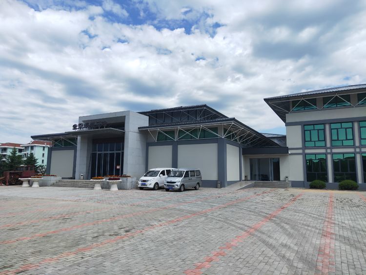 美丽的高岭塞罕坝,美丽的高岭朗诵