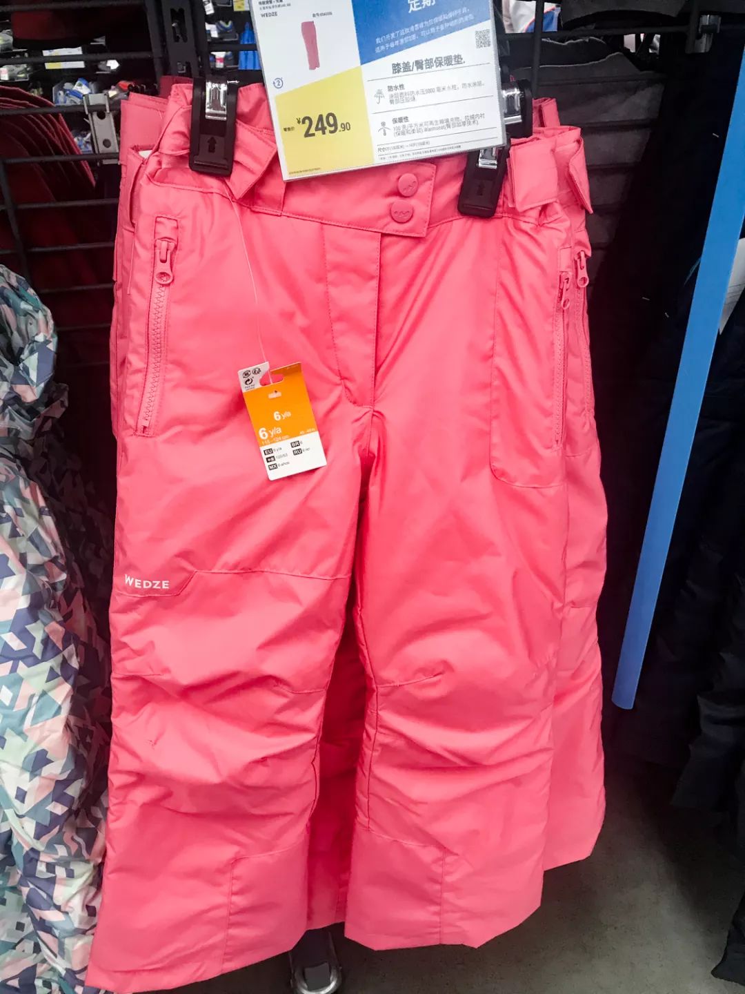 带孩子去滑雪场滑雪需要准备什么,周末带娃亲测滑雪攻略