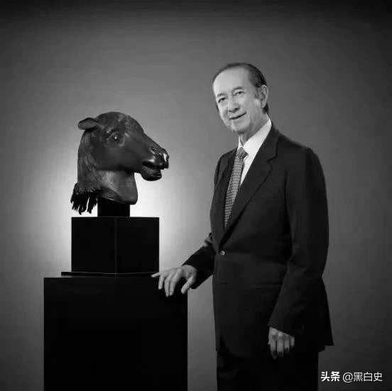 贡献了澳门财政总收入的50％以上，留下了5000亿资产，他去世了