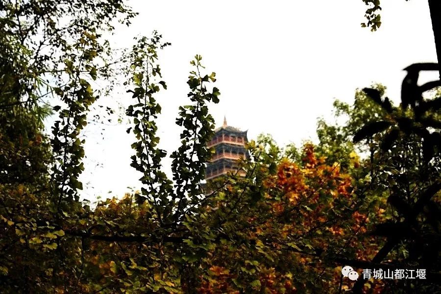 在古村落拍照怎么摆姿势好看,在古堰拍照姿势