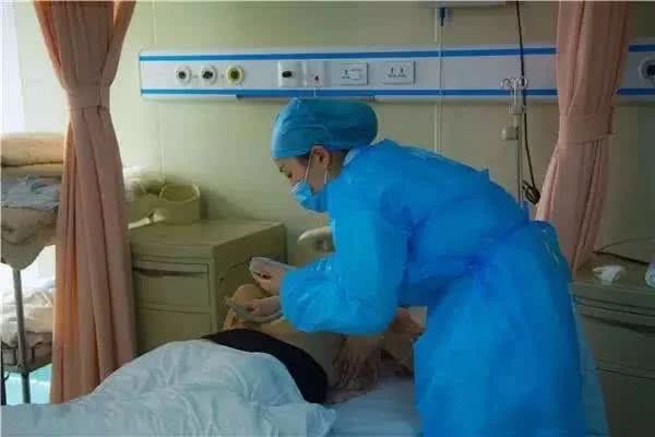 顺产时应该注意哪些事项,顺产整个流程及注意事项