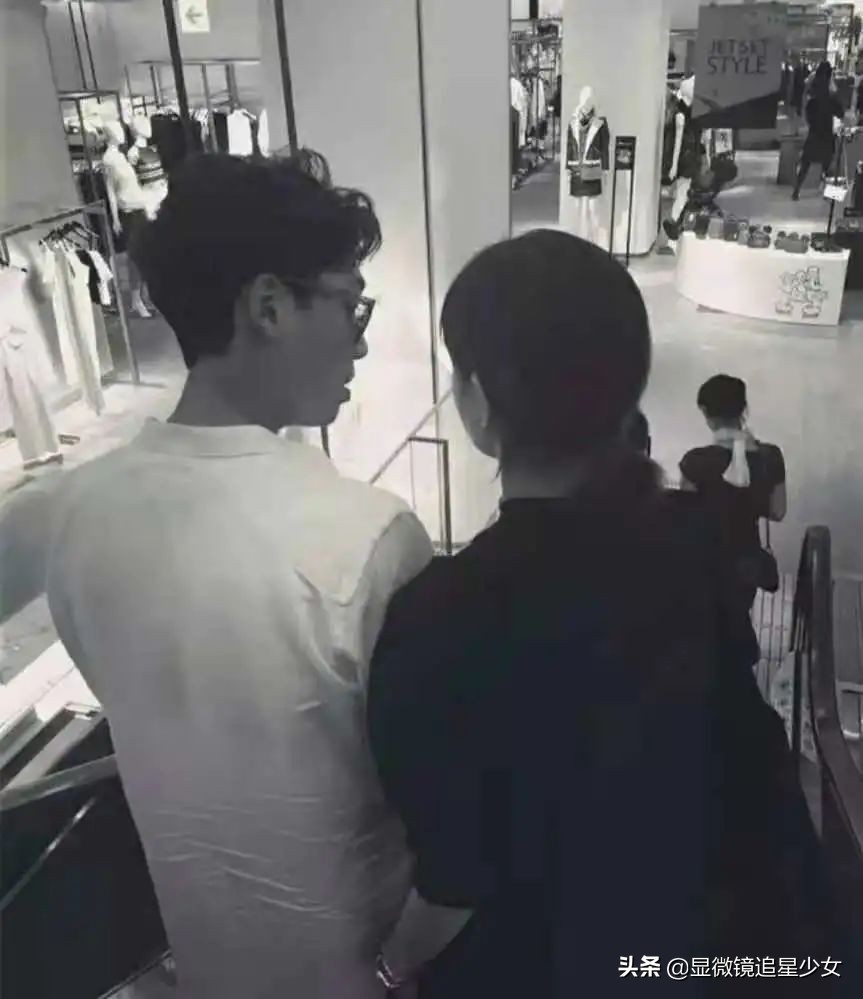 恋爱八年不结婚，却被称为“第一初恋”，他们凭什么？