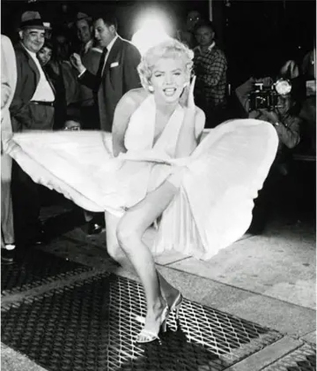 日本医生解剖梦露尸体，声称：心脏和肝脏都没有异常，非常干净