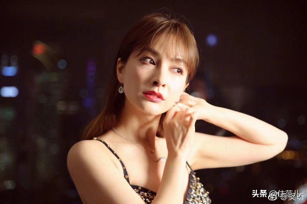 鏄庢槦鐨勮。甯介棿鏁寸悊,鏄庢槦琛ｅ附闂村ぇ鎻