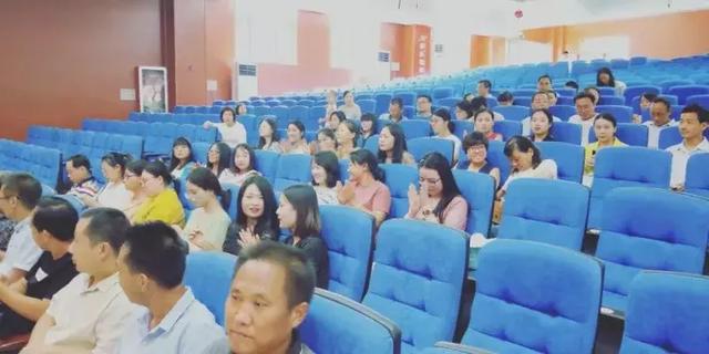 固始县永和高中召开高一第一次全体教师会