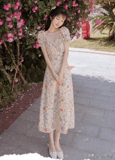 2020年流行这样穿,品如衣服穿搭