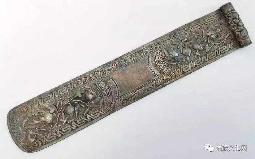 如展画轴—清代满族民间扁方赏析