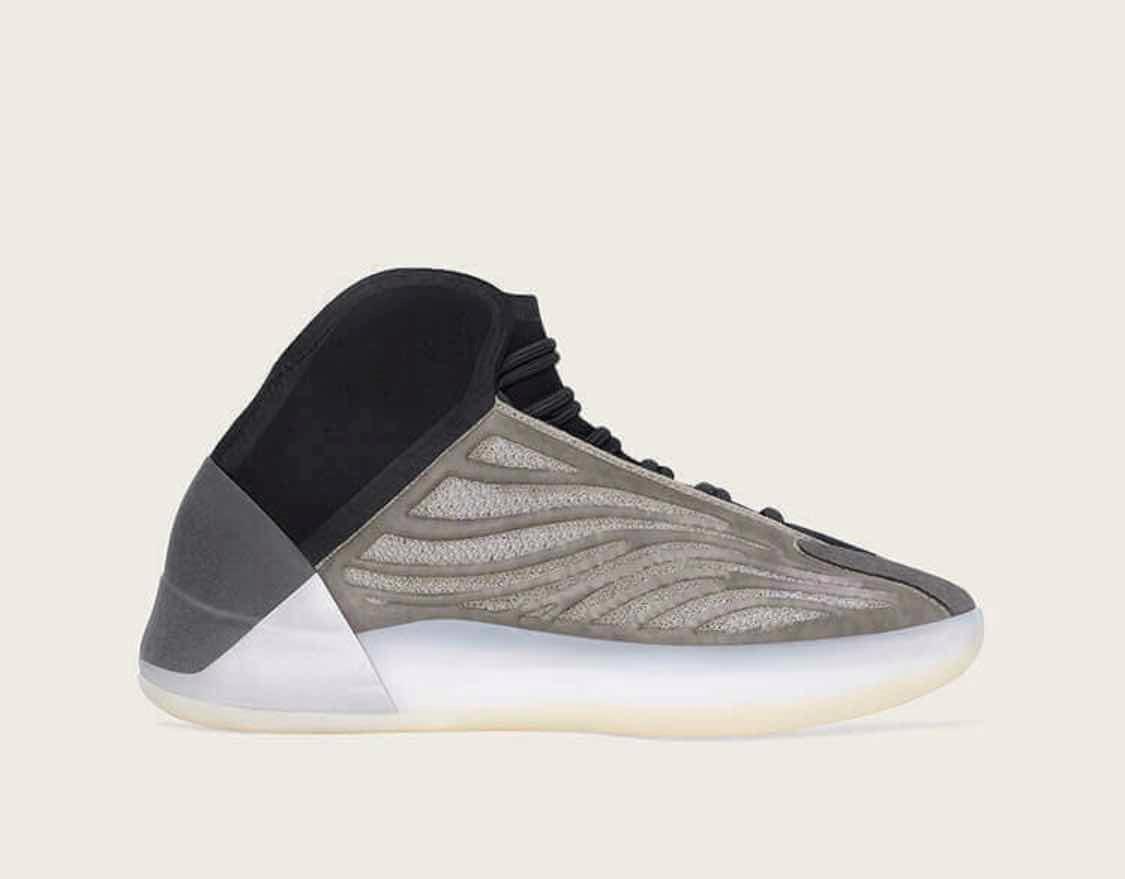 kanye联名阿迪达斯,kanyewest与阿迪达斯