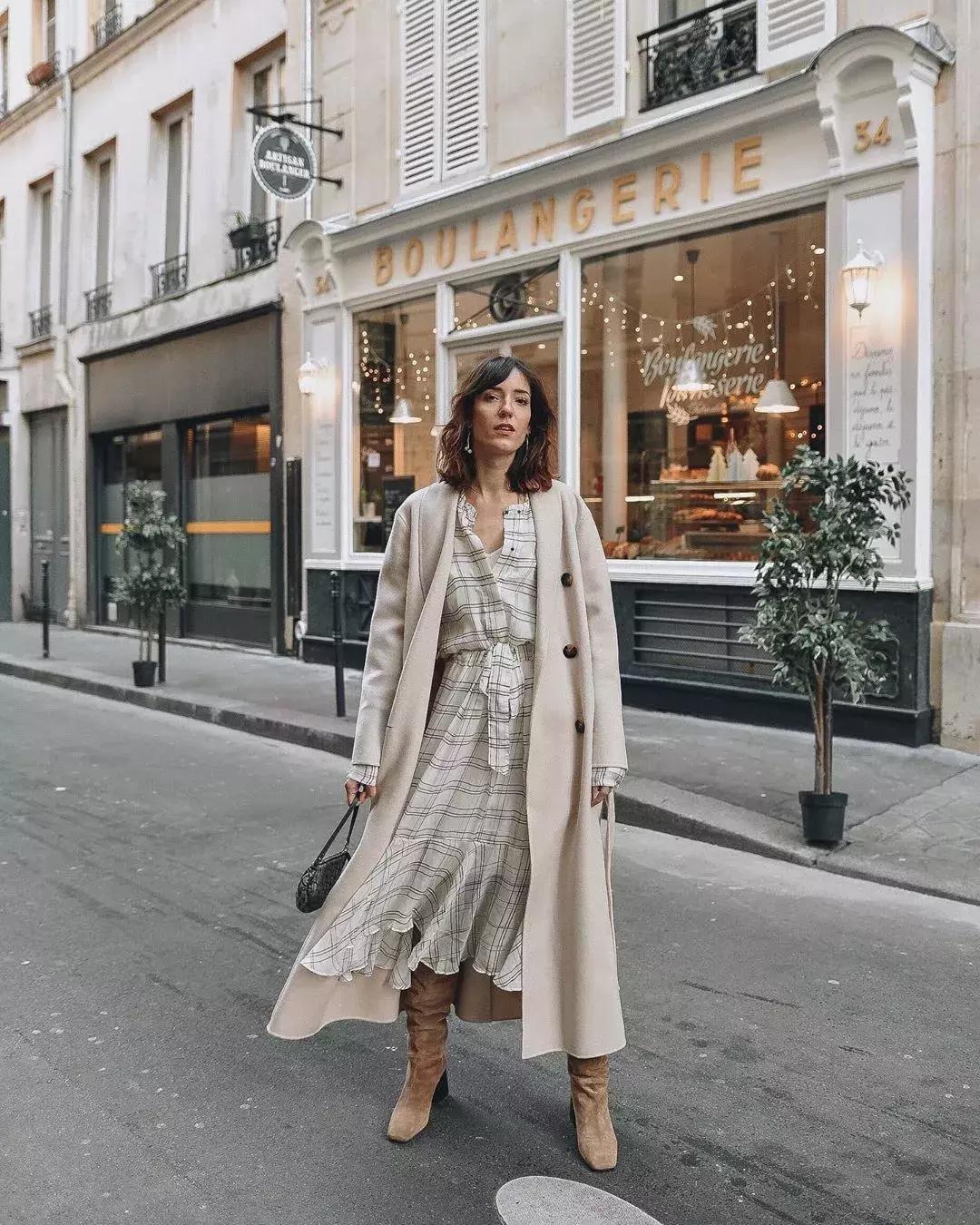 方领连衣裙冬天怎么穿,冬天也能穿的裙子