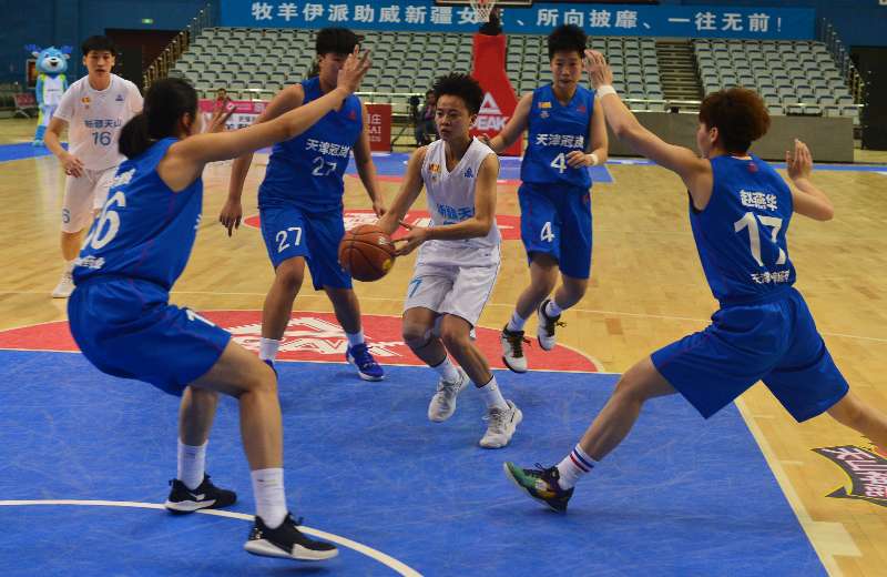 新疆女篮三加时惜败上海女篮,新疆女篮对江苏女篮全场