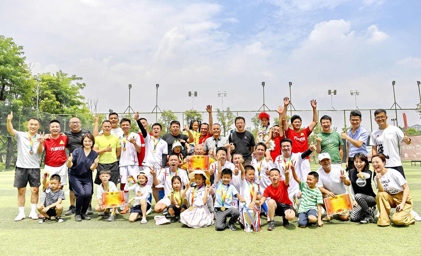 泡桐树小学天府校区家长足球赛,泡桐树小学都江堰校区篮球比赛