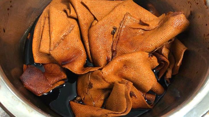 豆腐皮别炒菜吃了教你这样的做法,豆腐皮怎么做好吃又简单孩子爱吃