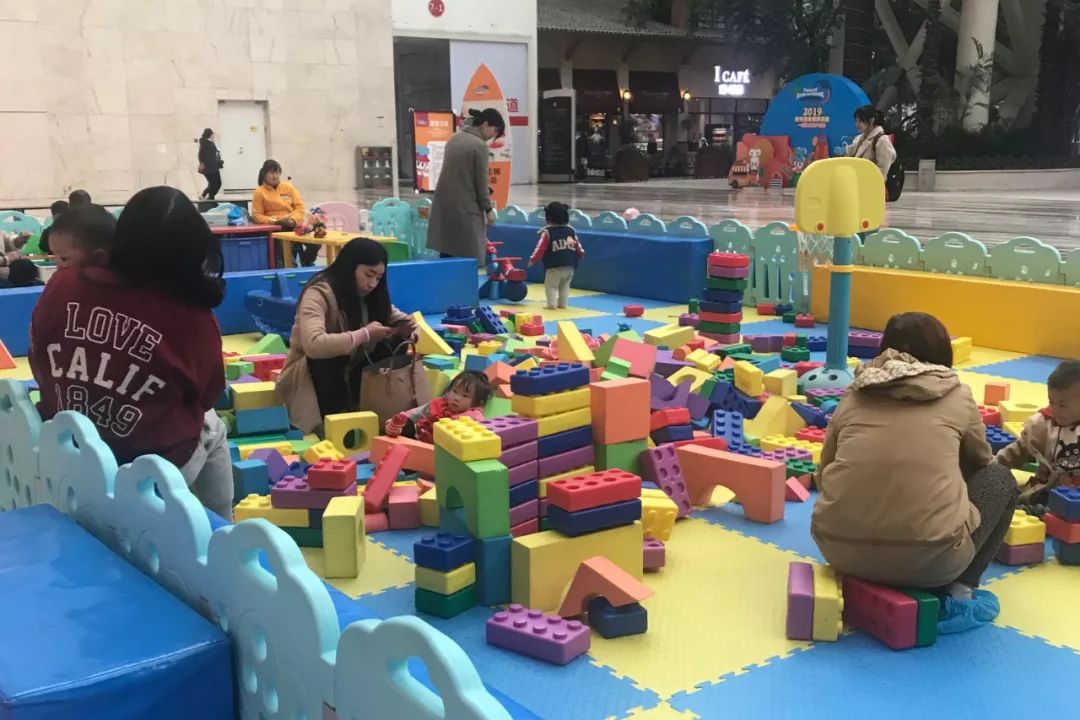 重庆主城遛娃商场,成都城南遛娃免费