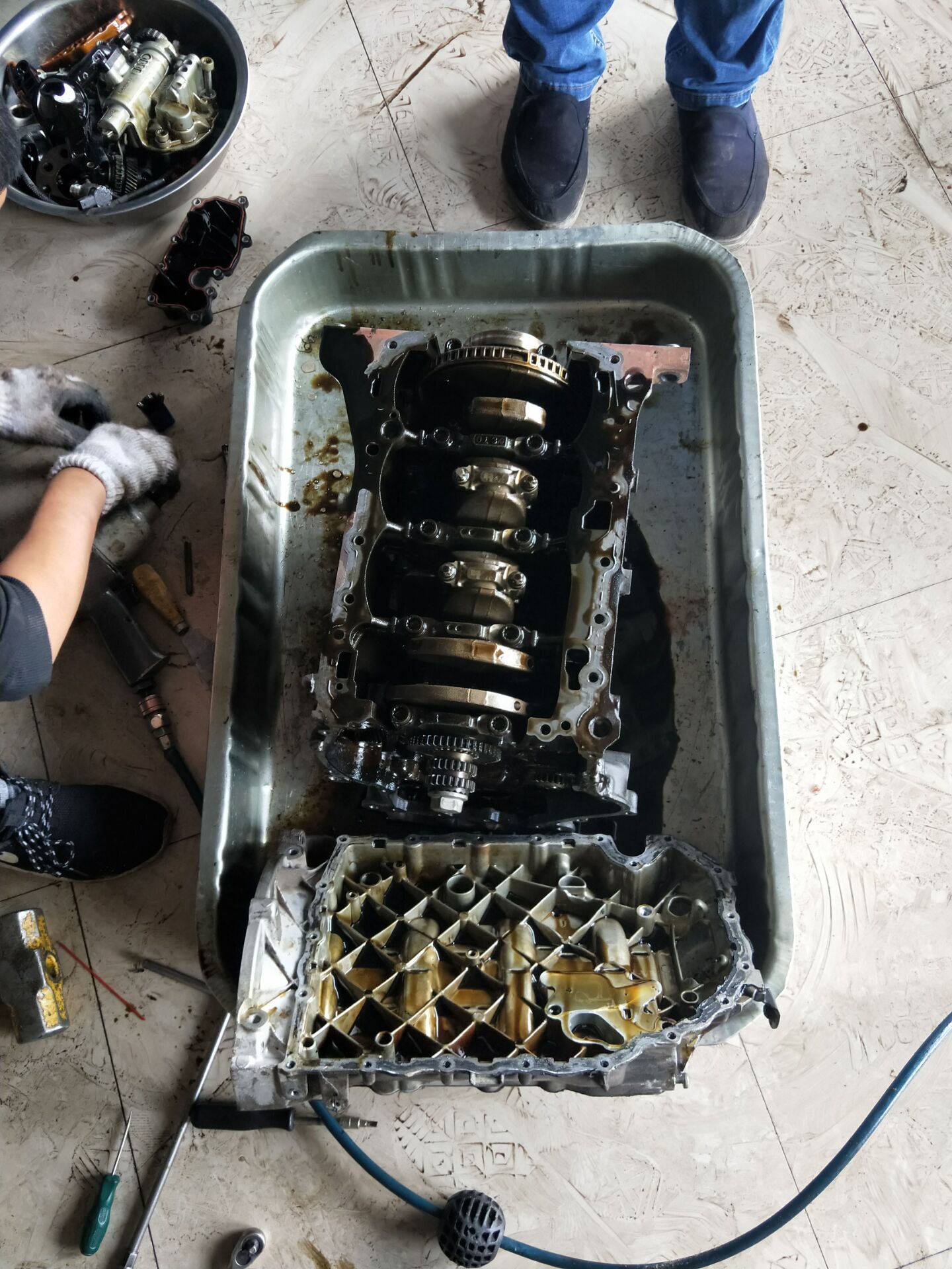 2010款大众途观发动机大修,2010年大众途观大修自己开值不