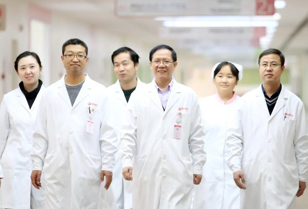 针尖上的艺术——周晓东和他的“超声文化”