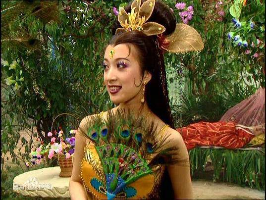 蚌精CardiB,Drama女王Gaga,百变水果姐，上半年奇葩红毯秀大盘点