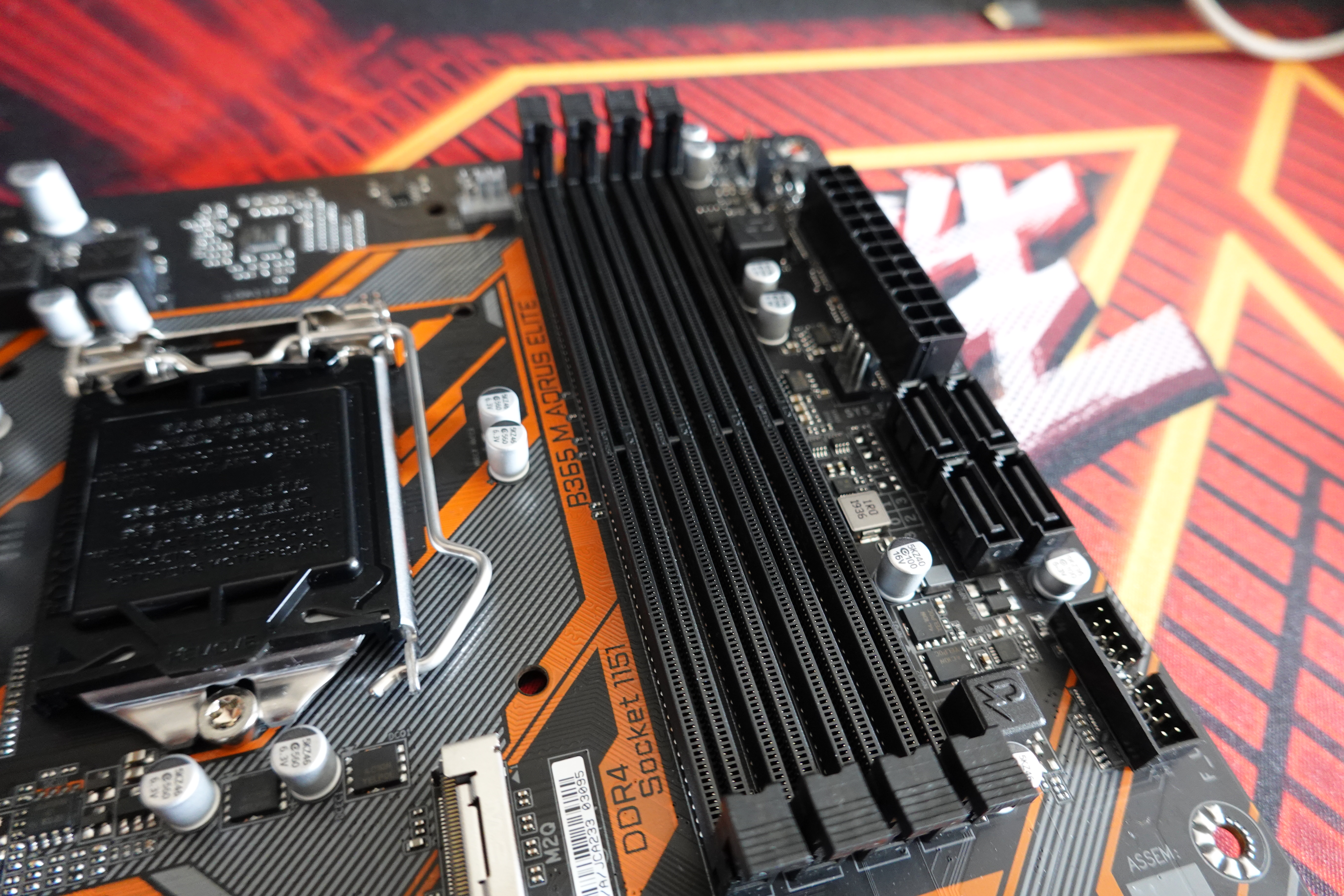 技嘉b365maoruselite跳线,主板技嘉b760m-dddr4