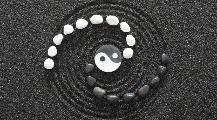 易经穷则变变则通,易经当进则进当退则退