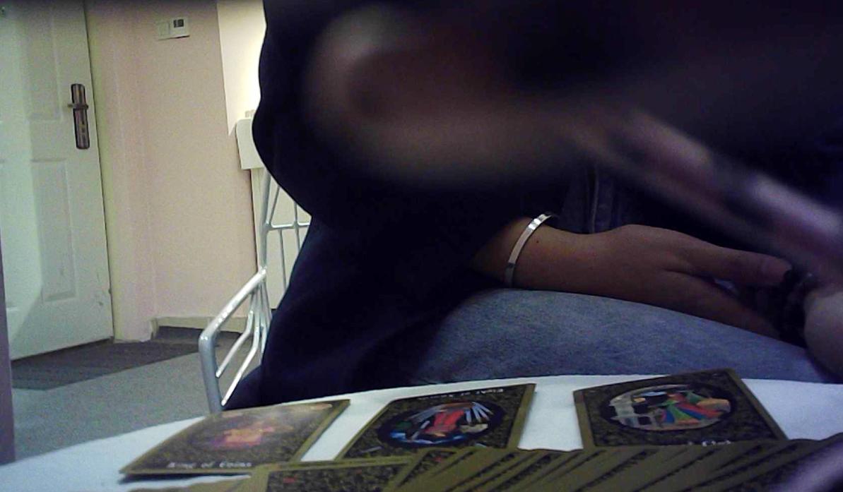 塔罗牌骗局揭秘视频解读,揭秘塔罗骗局