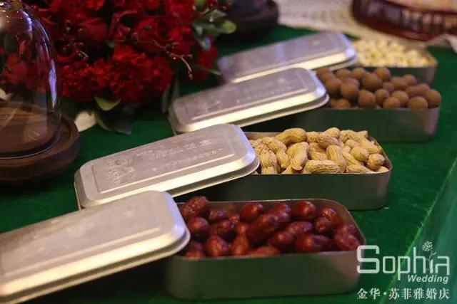 结婚男方请女方父母的请帖怎么写,结婚请帖给姐姐姐夫一家怎么写