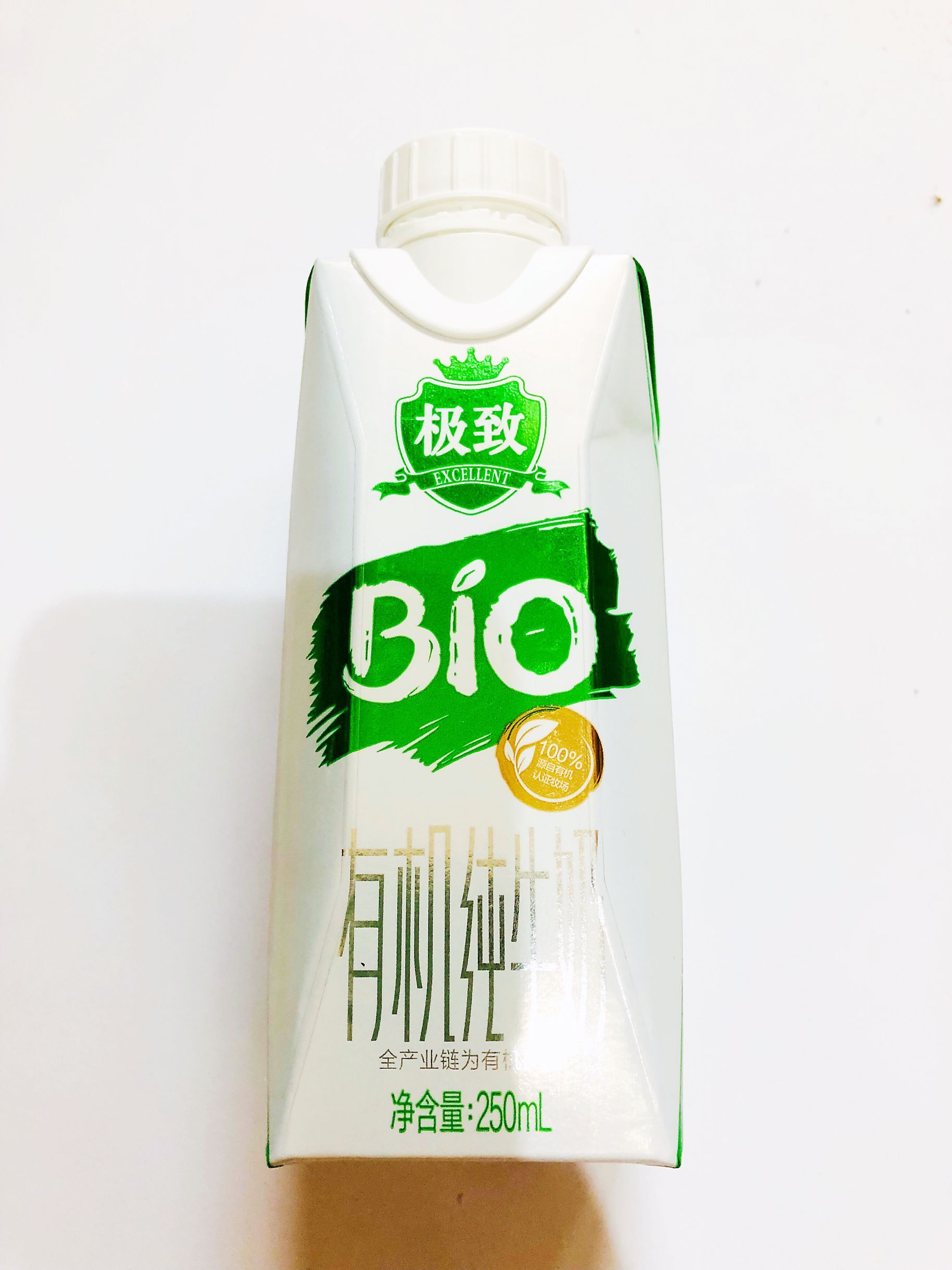 经常喝纯奶喝什么牌子的,进口纯牛奶和国产纯奶哪种好