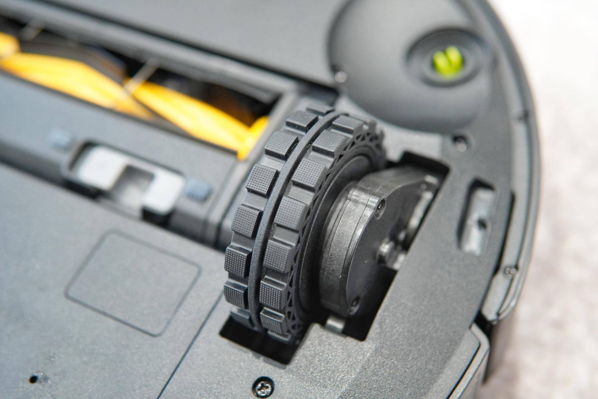 能扫能拖还能除菌?科沃斯地宝DEEBOTN8PRO评测