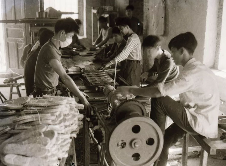 阿迪耐克折扣真的假的,国内买的阿迪耐克有真货吗