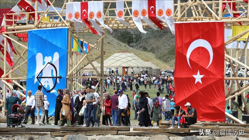 东罗马拜占庭帝国王朝史完整版,拜占庭帝国打了多少败仗