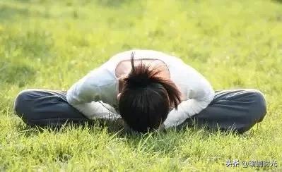 瑜伽经典3个动作瘦身,瑜伽28个经典动作跟练