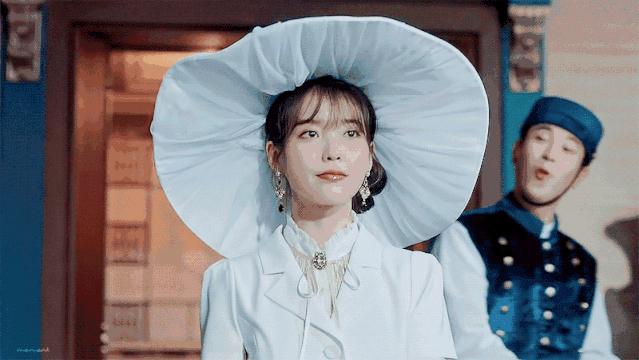 德鲁纳酒店iu紫色礼服片段,iu德鲁纳酒店大结局