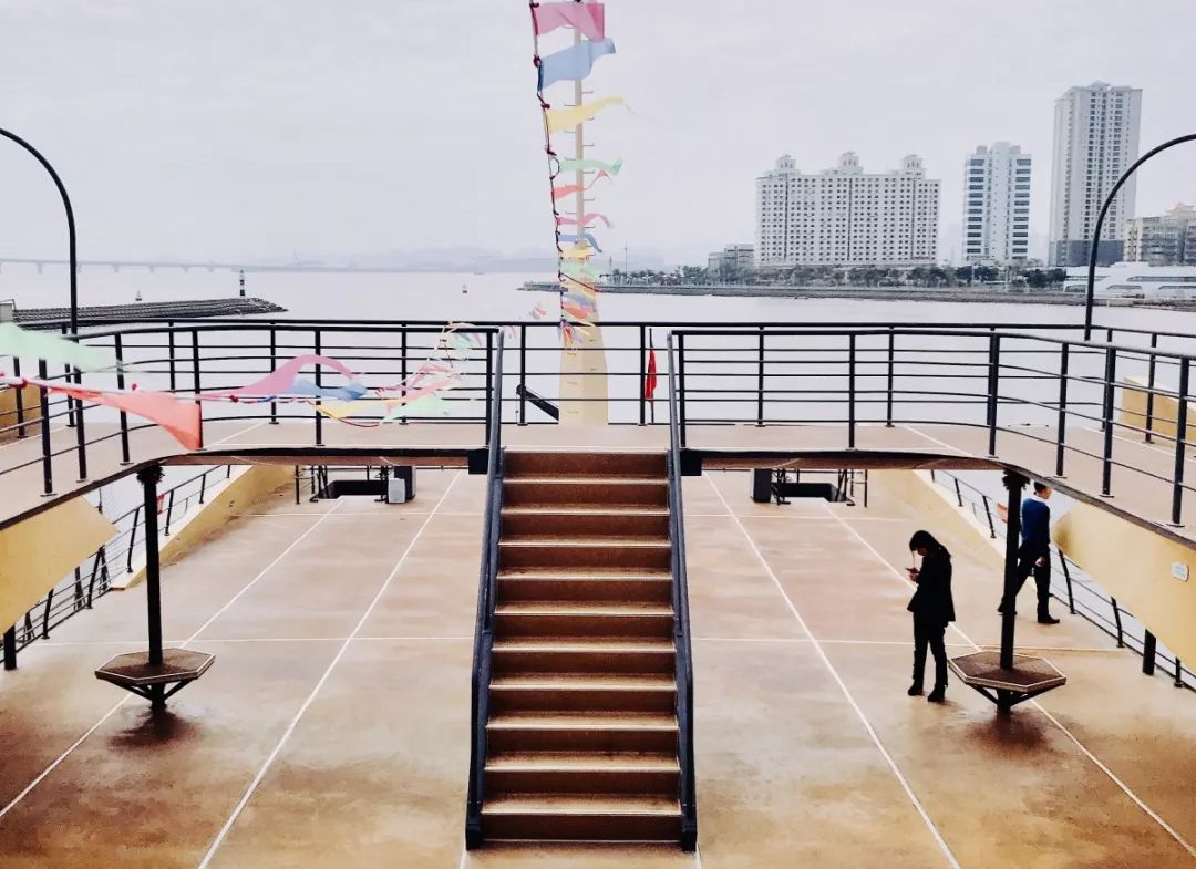 港珠澳大桥观光游轮180元,珠海游船观光港珠澳大桥