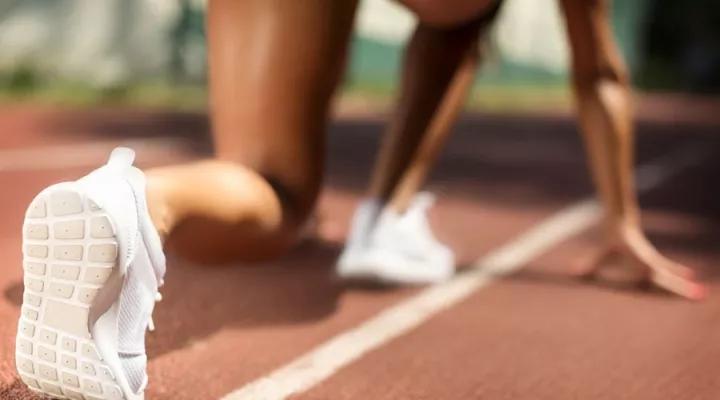 10公里怎么跑进40分真实视频,10公里怎样才能跑进45分钟内