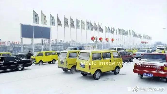 九十年代天津老照片图文,老照片1980年的天津街景