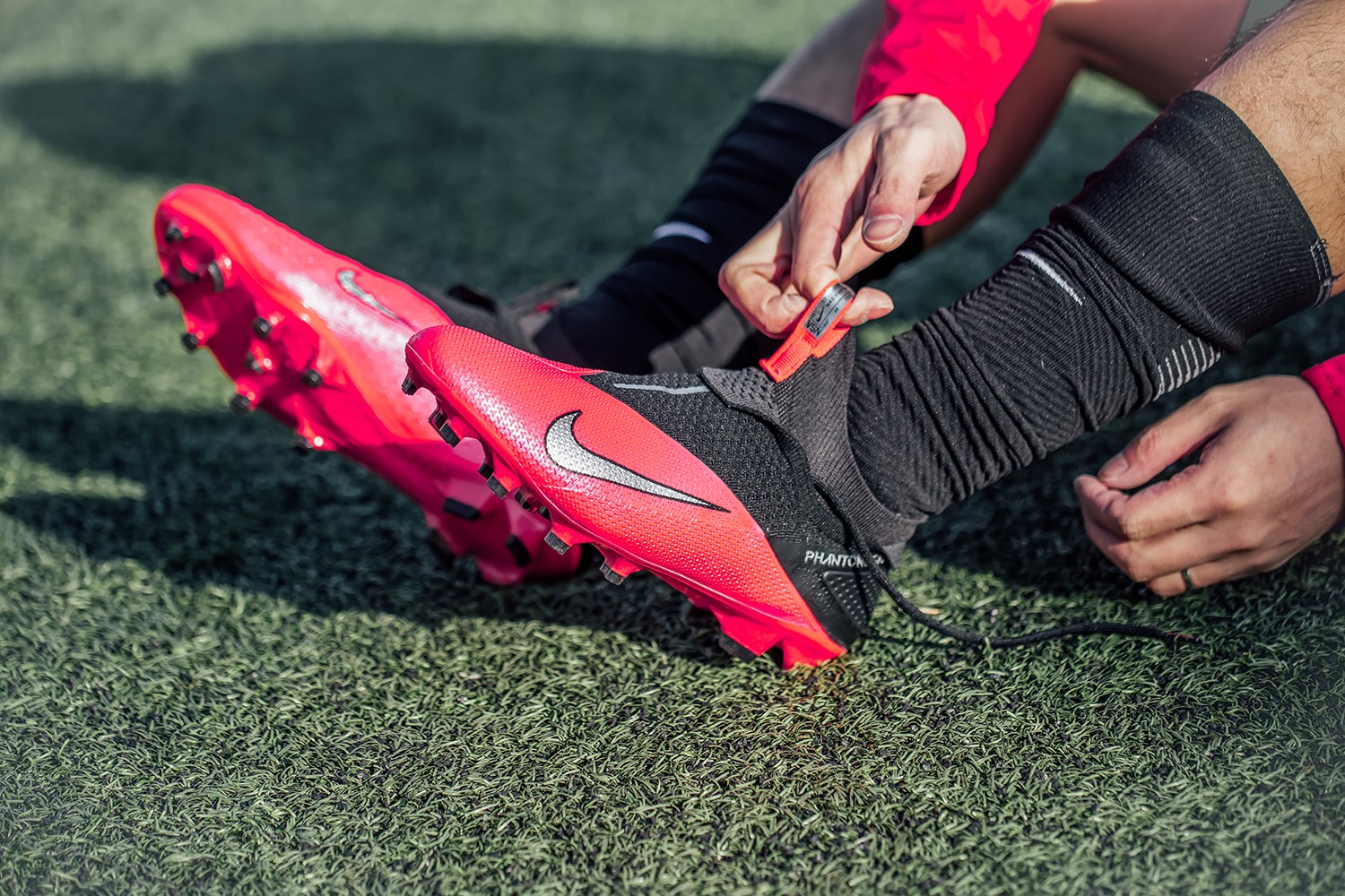 耐克phantomluna2测评,耐克phantomvsn2足球鞋