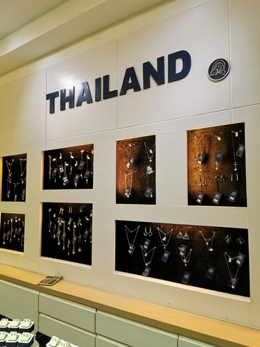 去普吉岛哪里买特产最便宜,去泰国普吉岛准备什么吃的带去