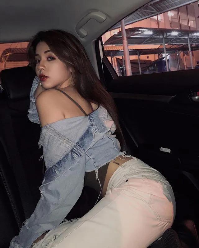 健身房遇见高冷御姐是谁,健身房健身的萝莉