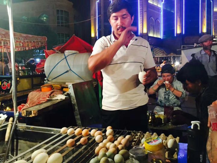 路边切糕为何这么贵,切糕为什么这么贵呢