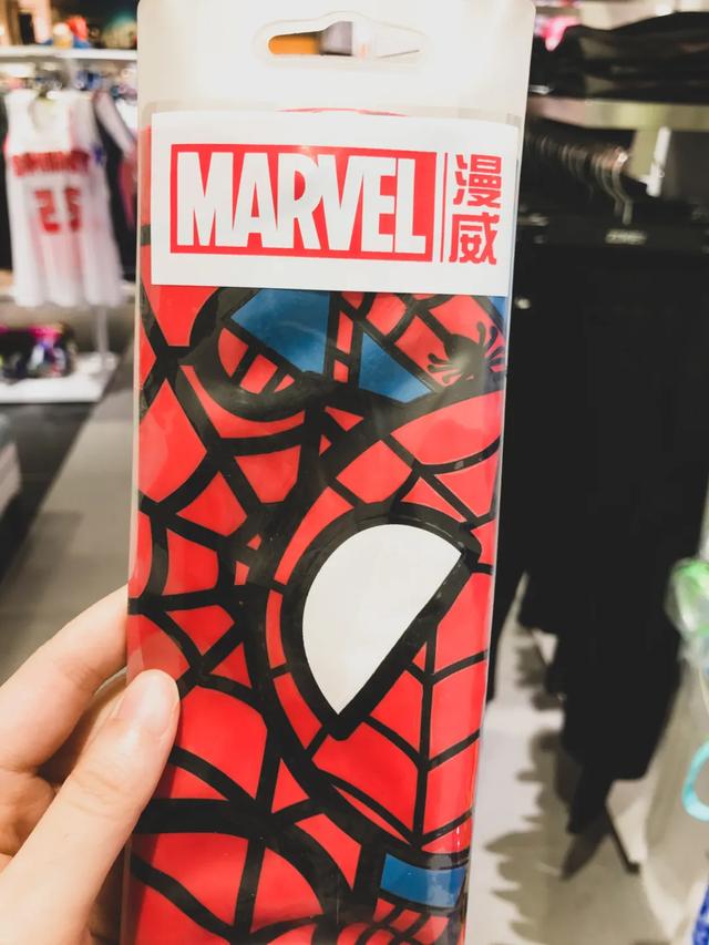 儿童游泳要泳帽吗,宝宝游泳用戴泳帽吗