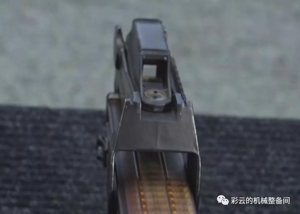 说到PDW你首先想到的就是它——比利时P90单兵自卫*器武**