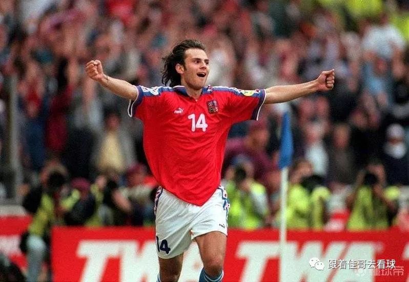 跟着佳哥去看球,佳哥去看球