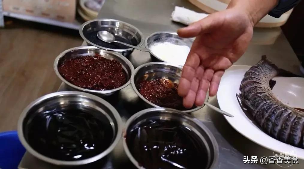 铁锅炖鱼平底锅,一口平底锅