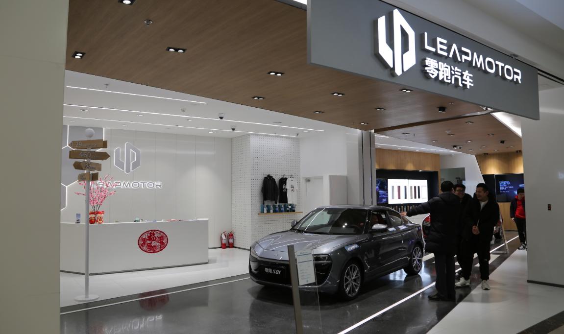 把店开在没有人流的商圈,把店开在小区里也没想过会挣钱