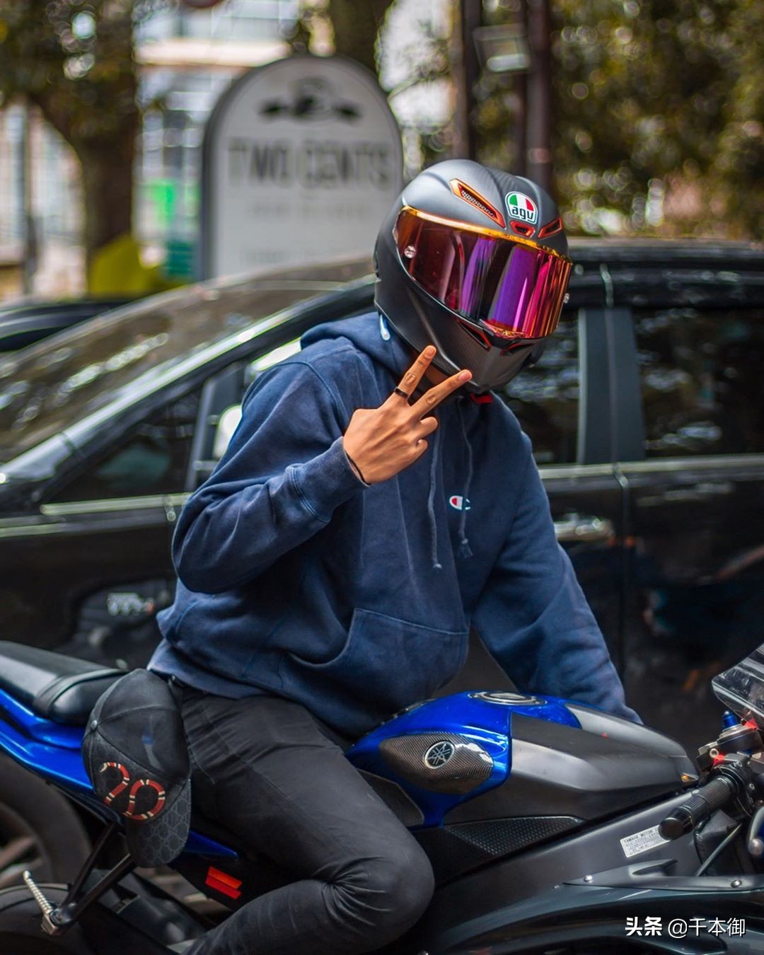 agv头盔pista冰蓝推荐,agv头盔pista彩虹一号