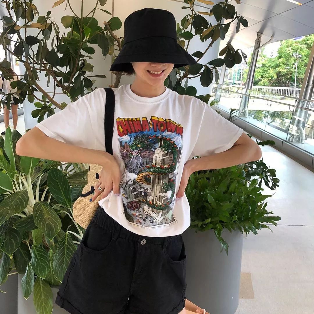 教你100元变身梦幻九头身KaiaGerber