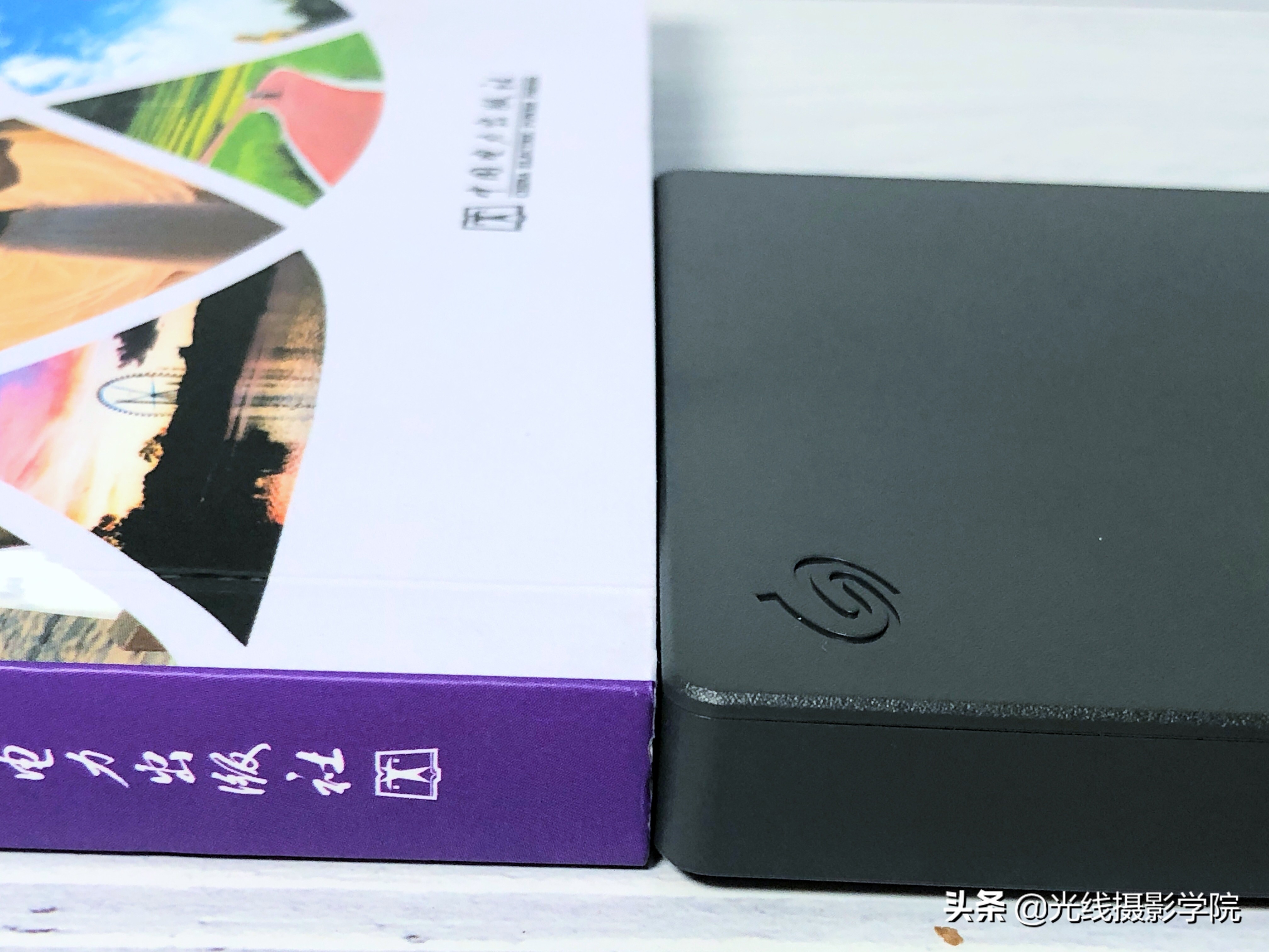 希捷简系列2tb移动硬盘,希捷2t移动硬盘装笔记本上