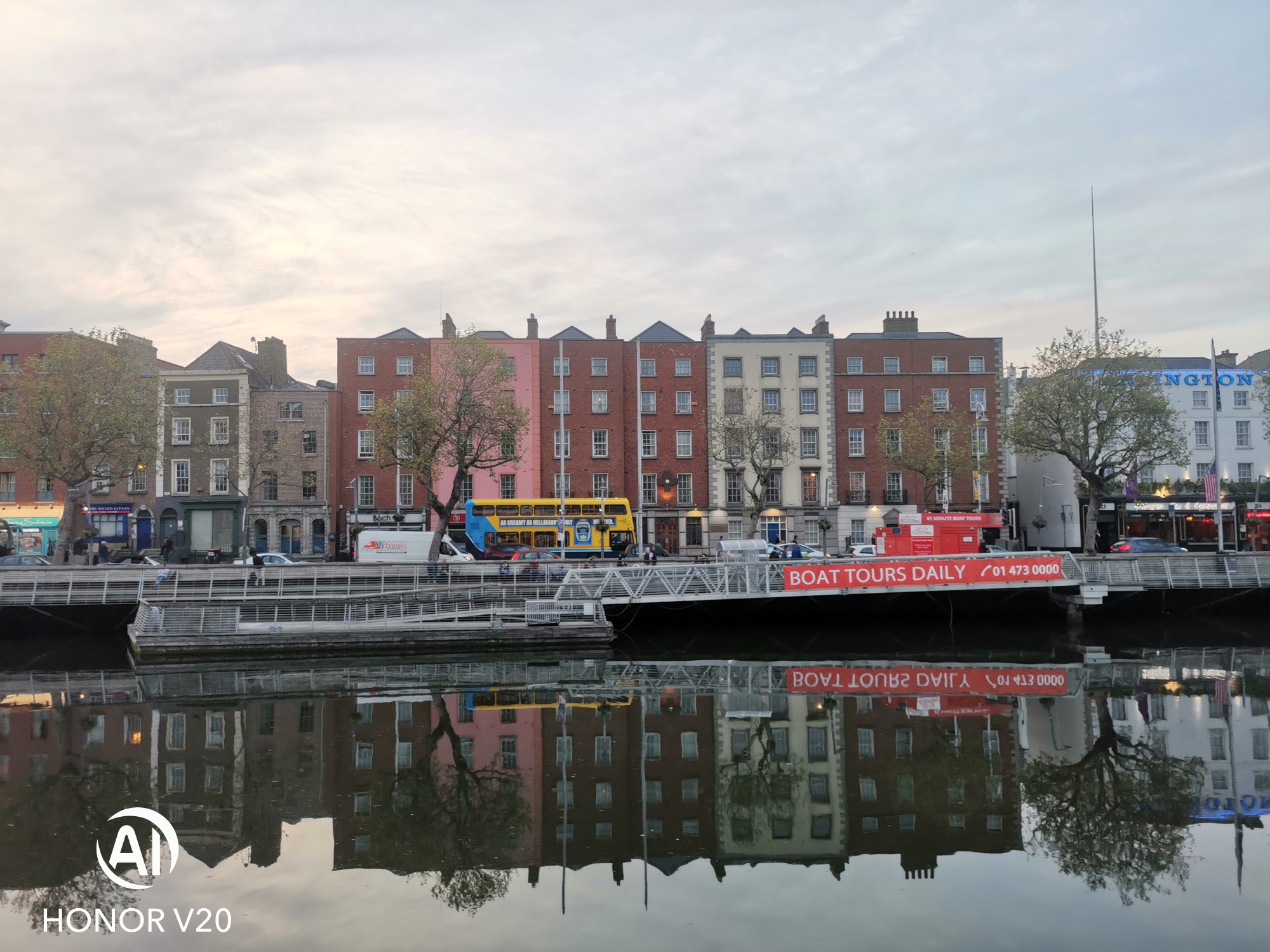 强劲配置性价比之选荣耀v20,荣耀v20在2022年还值得入手吗