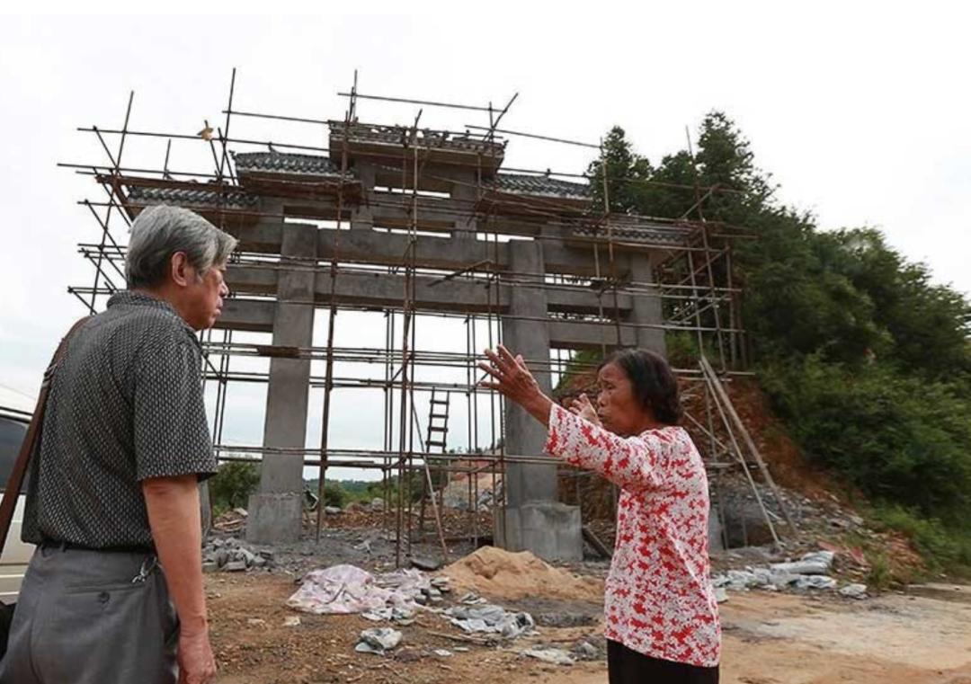 91岁老奶奶打造一座千年瓷宫,80岁老人打造千年瓷宫在哪