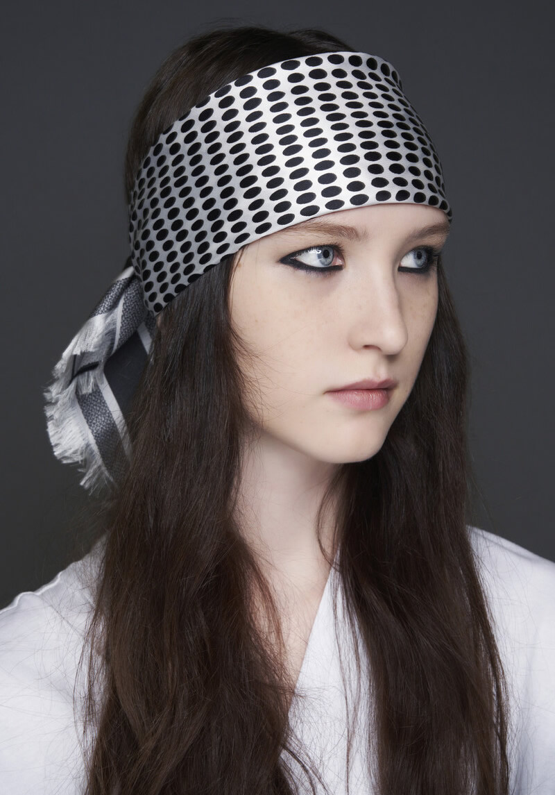 丝巾围巾不要了怎么处理,丝巾围巾能绑包上么